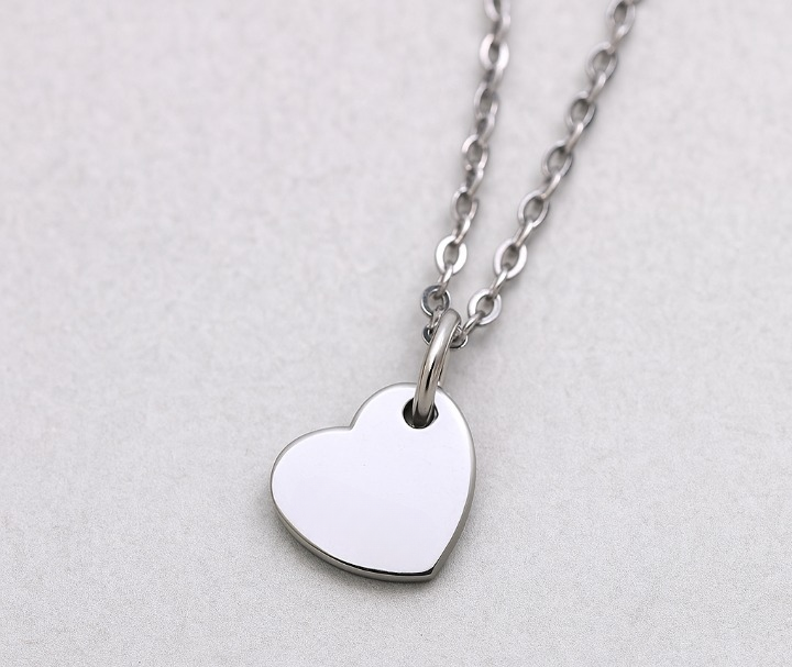 Collana con Cuore – Eleganza che parla di te