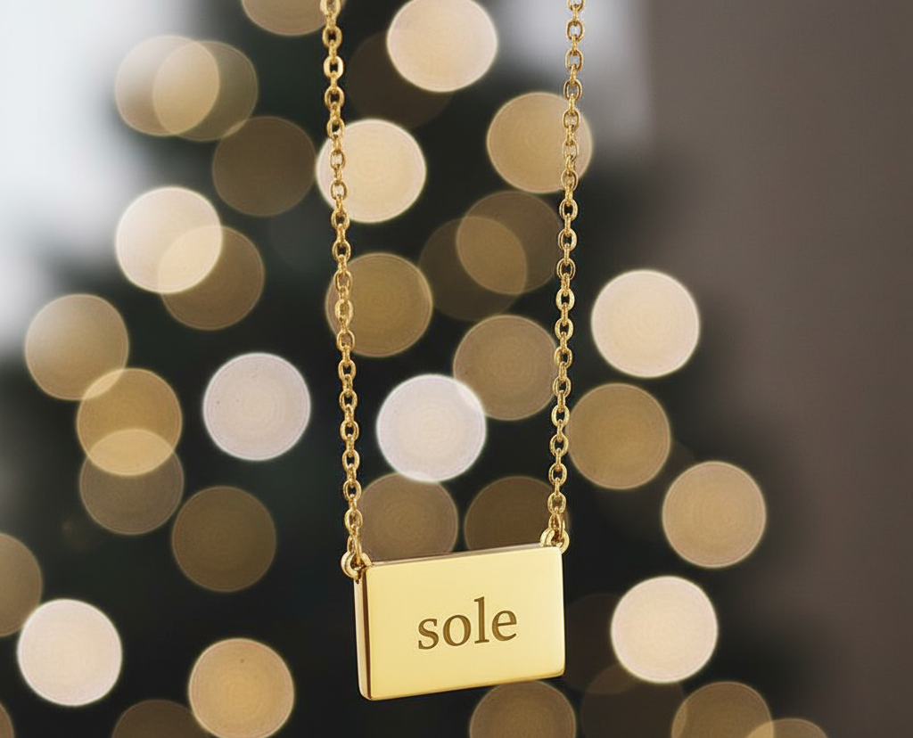 Collana “Lettera del Cuore” – Personalizzata con Nome, in Acciaio Inossidabile (con vano)