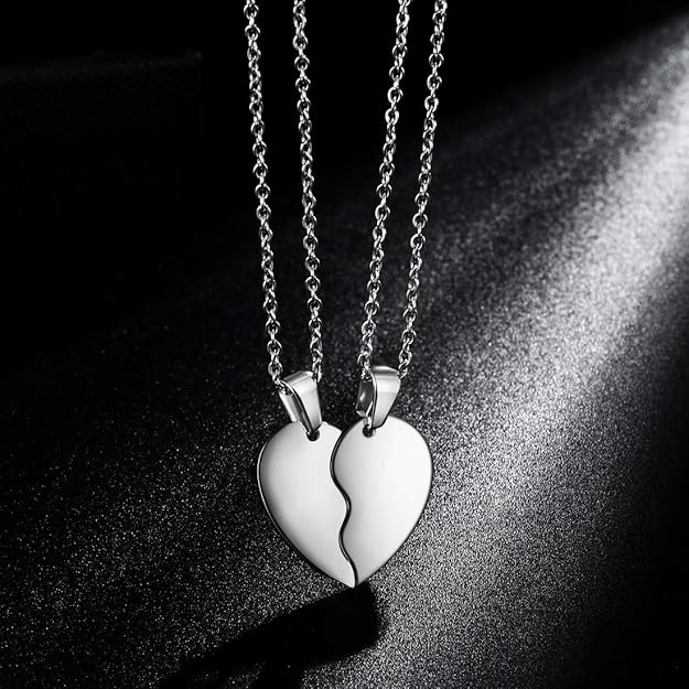Collana Cuore Spezzato Personalizzata – Ciondolo in Acciaio Inossidabile per Coppie o Migliori Amici