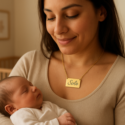 Collana “Lettera del Cuore” – Personalizzata con Nome, in Acciaio Inossidabile (con vano)