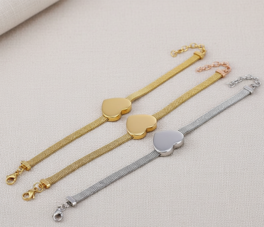 Braccialetto Cuore in Acciaio Inossidabile Oro o Silver Personalizzabile – Charm Cuore con Incisione Personalizzata