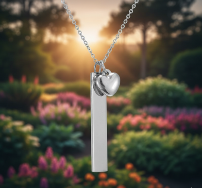 Collana Targhetta Rettangolare dell’Amore con cuoricino pendente – Personalizzabile
