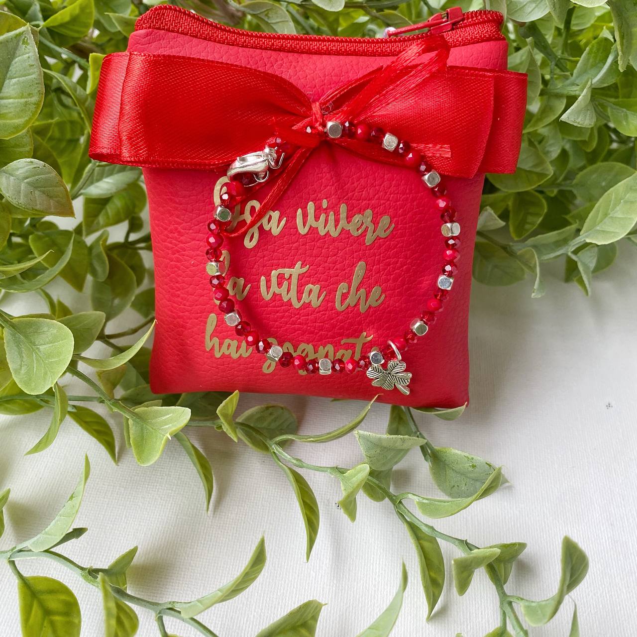Bomboniera Pochette quadrata ecopelle portaconfetti con bracciale