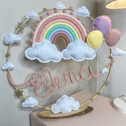 Arcobaleno nel cerchio d'appoggio decoro per festa e cameretta
