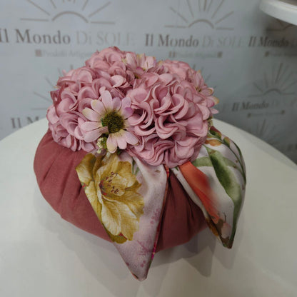 Pouf Decorativo in stoffa e satin con fiori