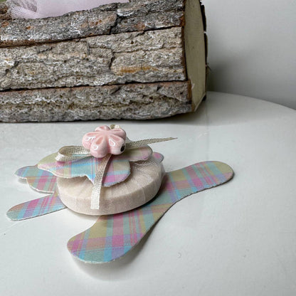 Segnaposto Orsetto "Nuvola di Pastello" con saponetta profumata - Bomboniera e Decorazione Artigianale