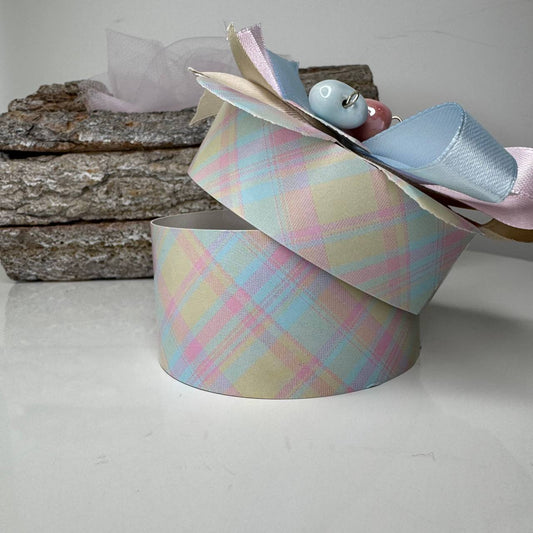 Scatola Bomboniera Portaconfetti Cilindrica "Nuvola di Pastello" - nastro raso ed applicazioni ceramica