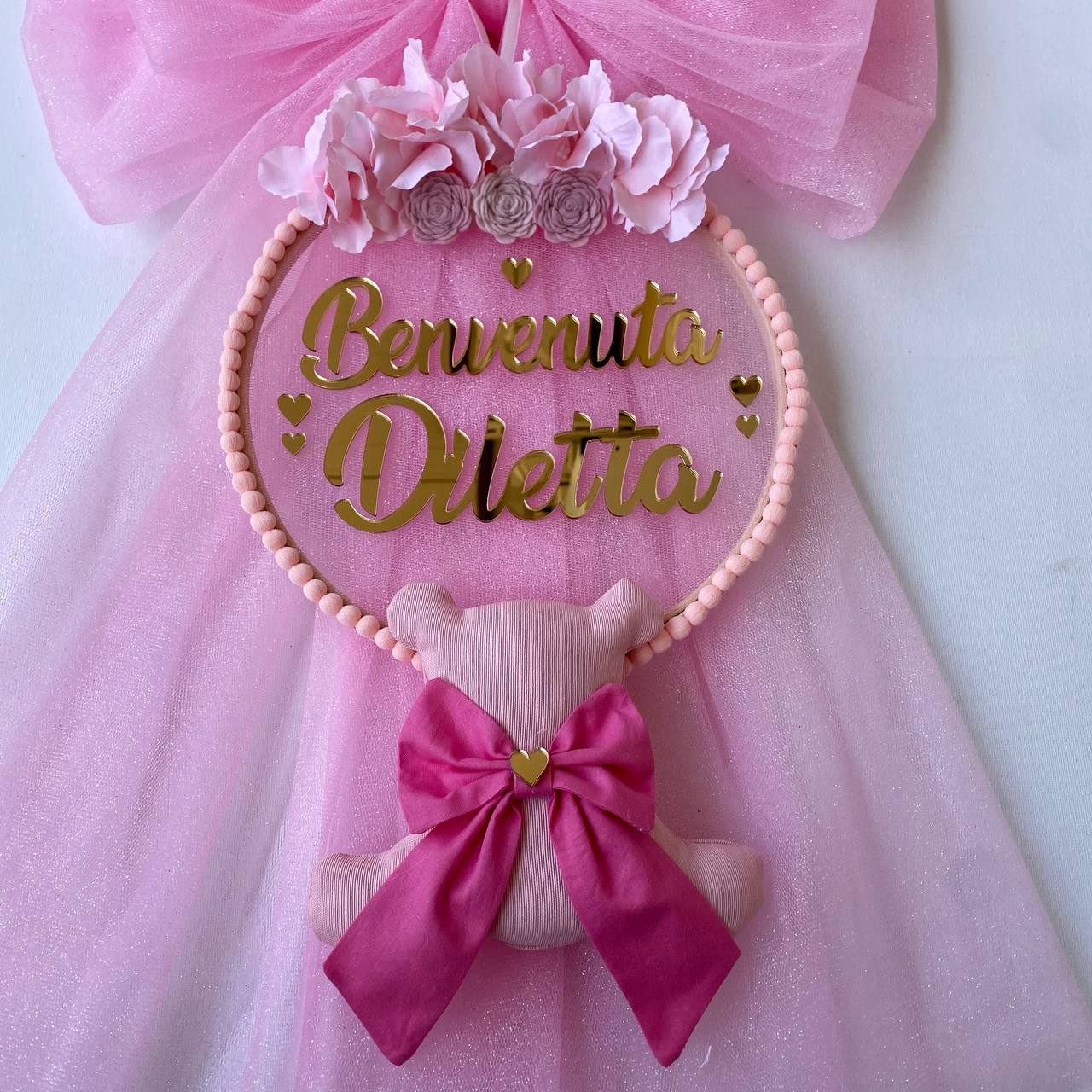 Noeud double en tulle avec écriture ours en plexi et noeud 